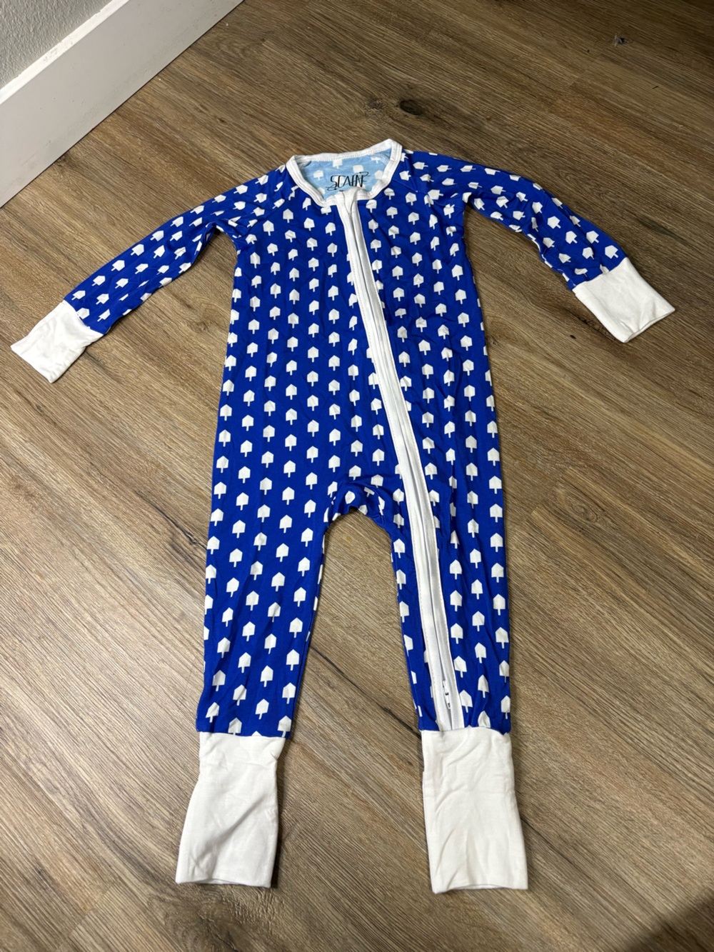 SCAINF Bamboo Dreidel Zip Romper Baby Pajamas Blue White Print 9-12M NWT
